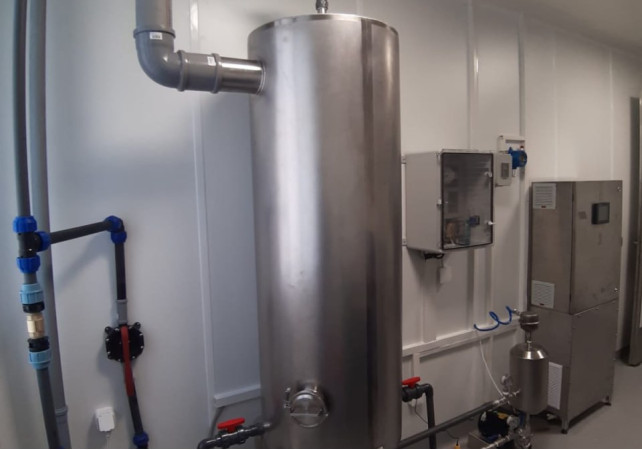 Центр экспериментальной и прикладной вирусологии НАН Беларуси. Установка системы озонирования для дезинфекции сточных вод